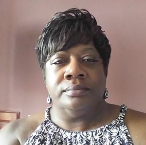 Meet your Posher, Beverly